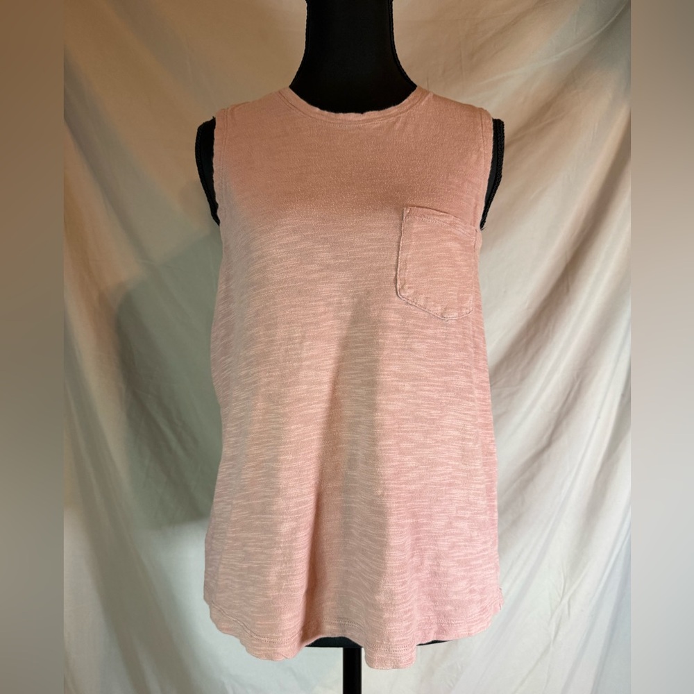 Vuori Women's Sunset Pocket Tank‎ – Dune (Heathered Light Pink) 🌸✨